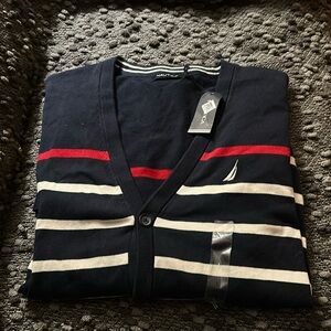 women’s large Nautica button-down sweater with two packets